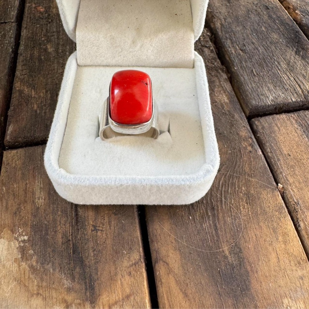Taxco sterling silver coral ring